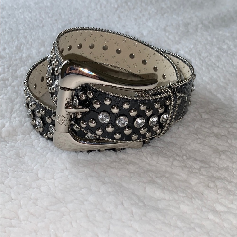 Guess Belt